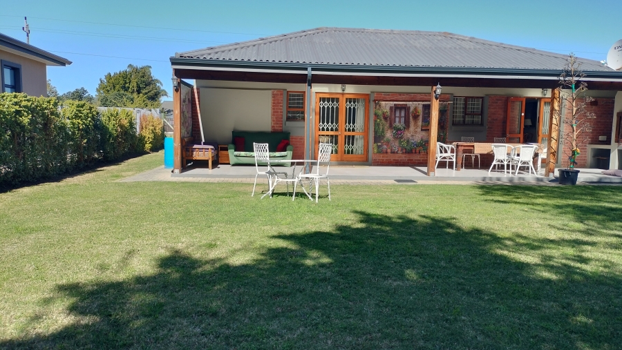 2 Bedroom Property for Sale in Groot Brakrivier Central Western Cape